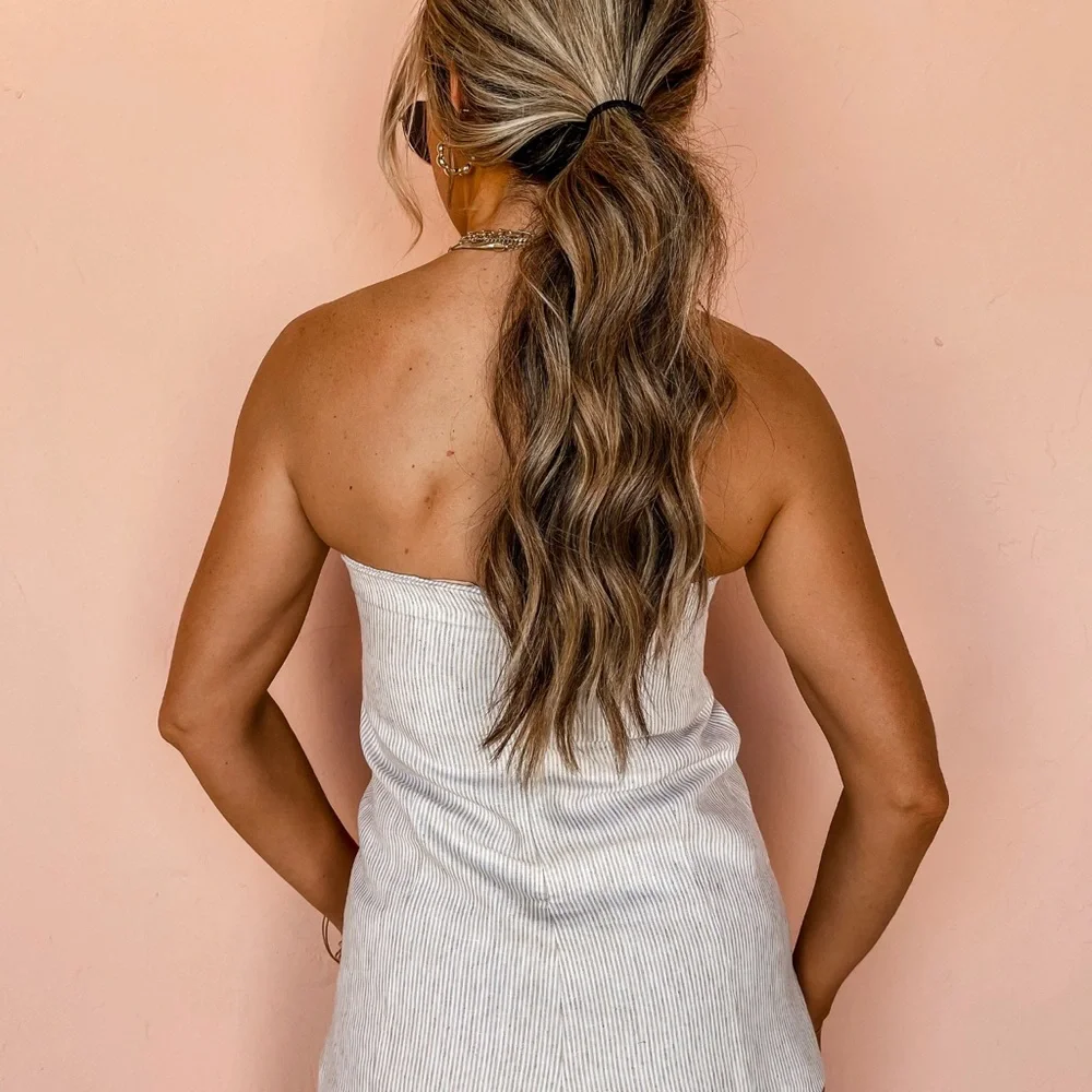 Pinstripe Linen Two-Piece 🤍 - Picture 2 of 3